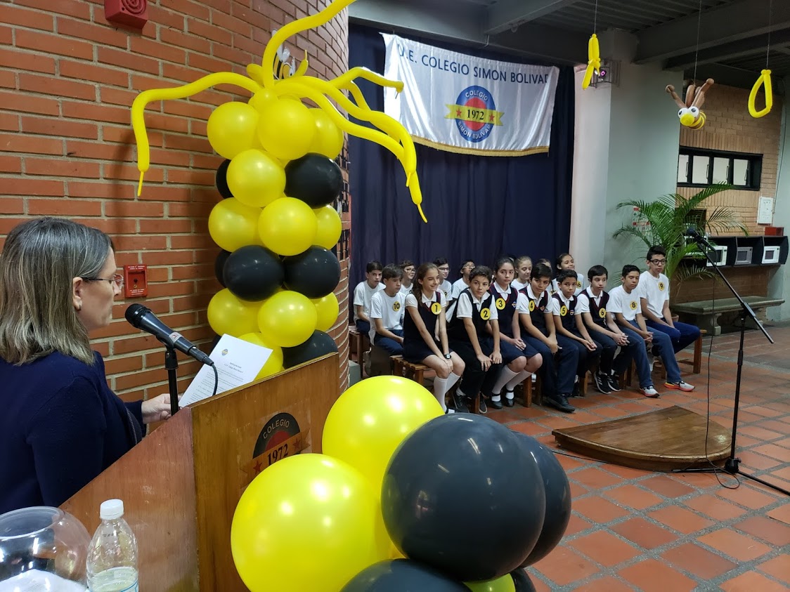 spelling-bee-contest-colegio-sim-n-bol-var